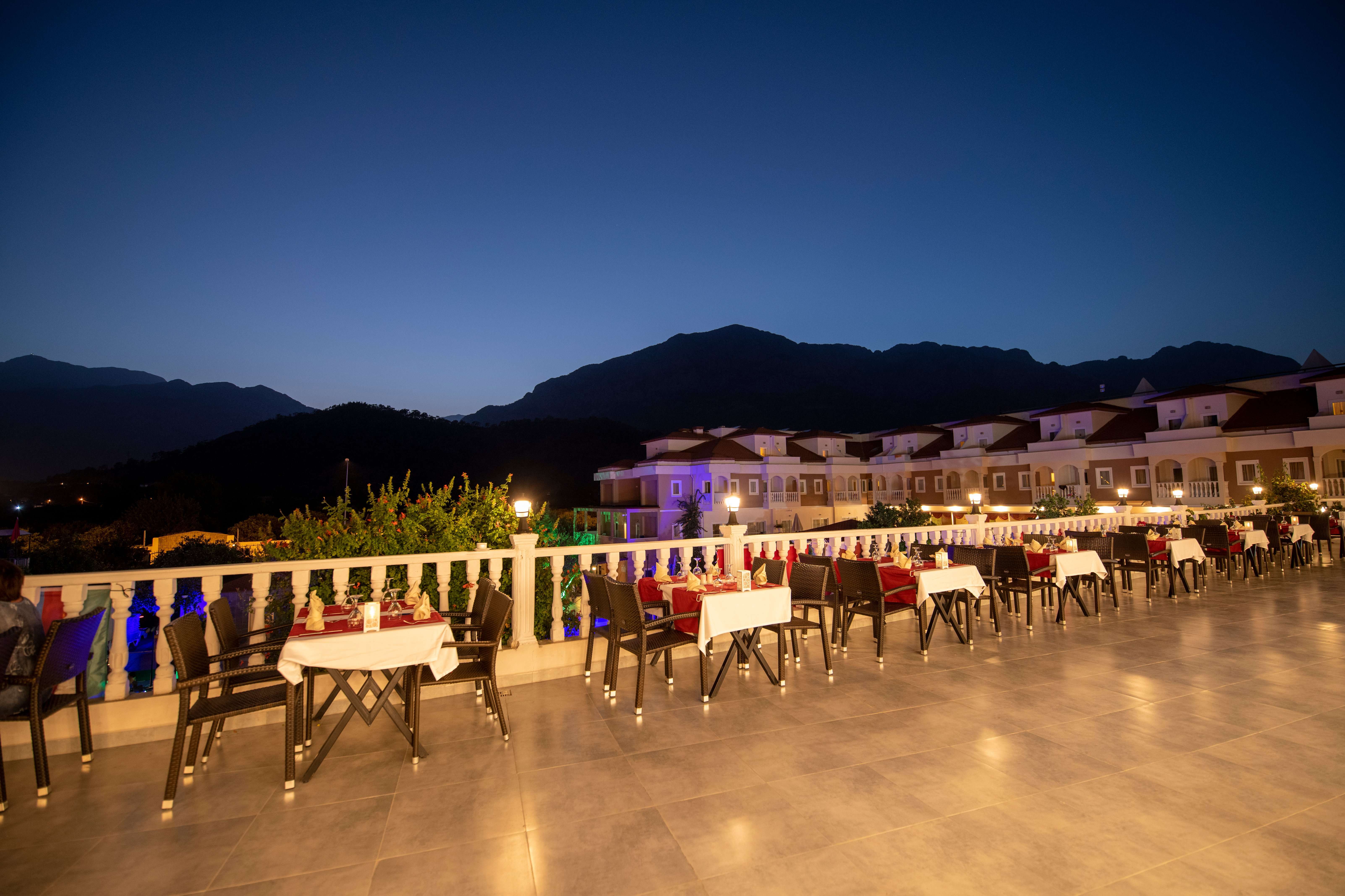 Viking Garden Hotel and Spa 41/51