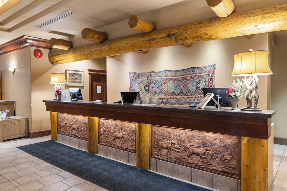 Banff Caribou Lodge & Spa 13/69