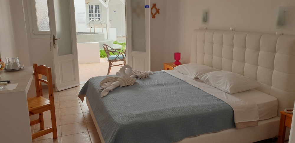 Iliada Hotel Santorini 19/63
