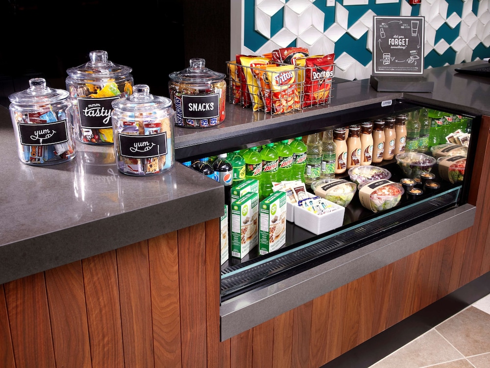 Hyatt Place Cleveland Lyndhurst 46/59