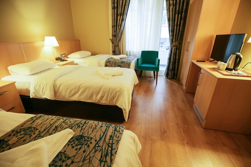 Artika Hotel 18/48