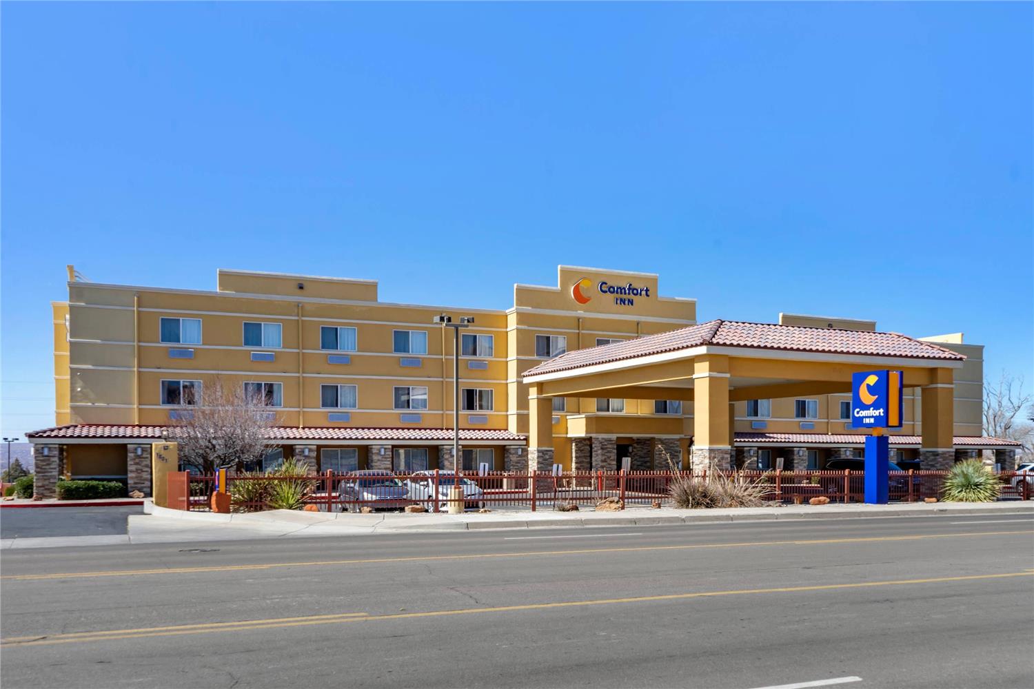 Comfort Inn Albuquerque Airport 2/25