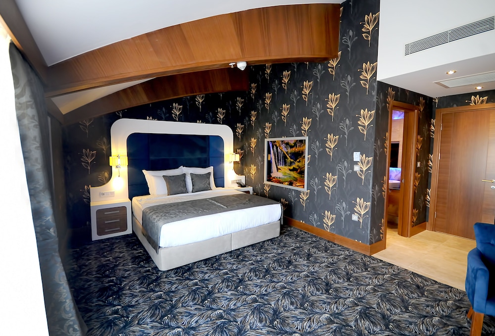 Elite Hotel Darica 25/75