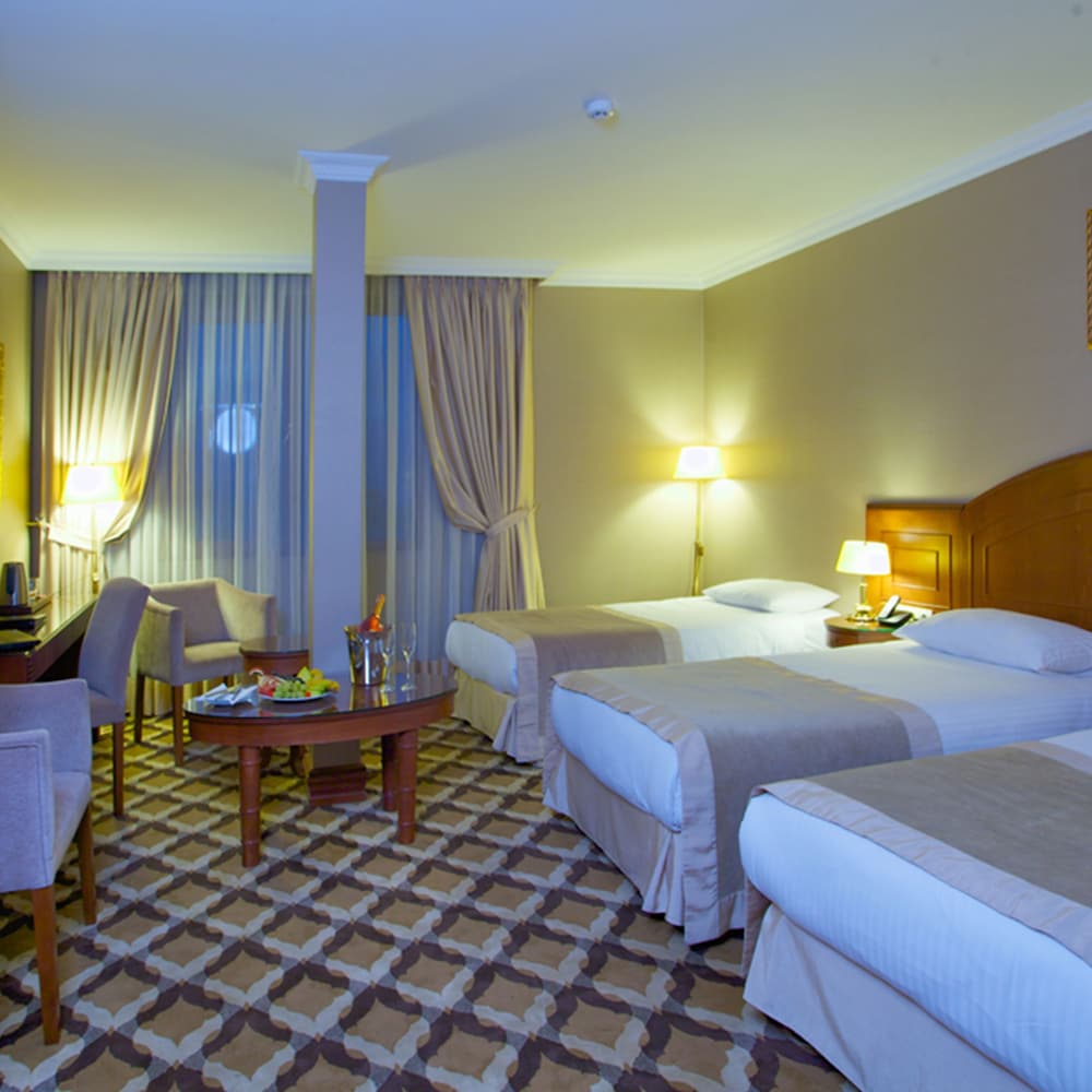 Tilia Hotel 17/50