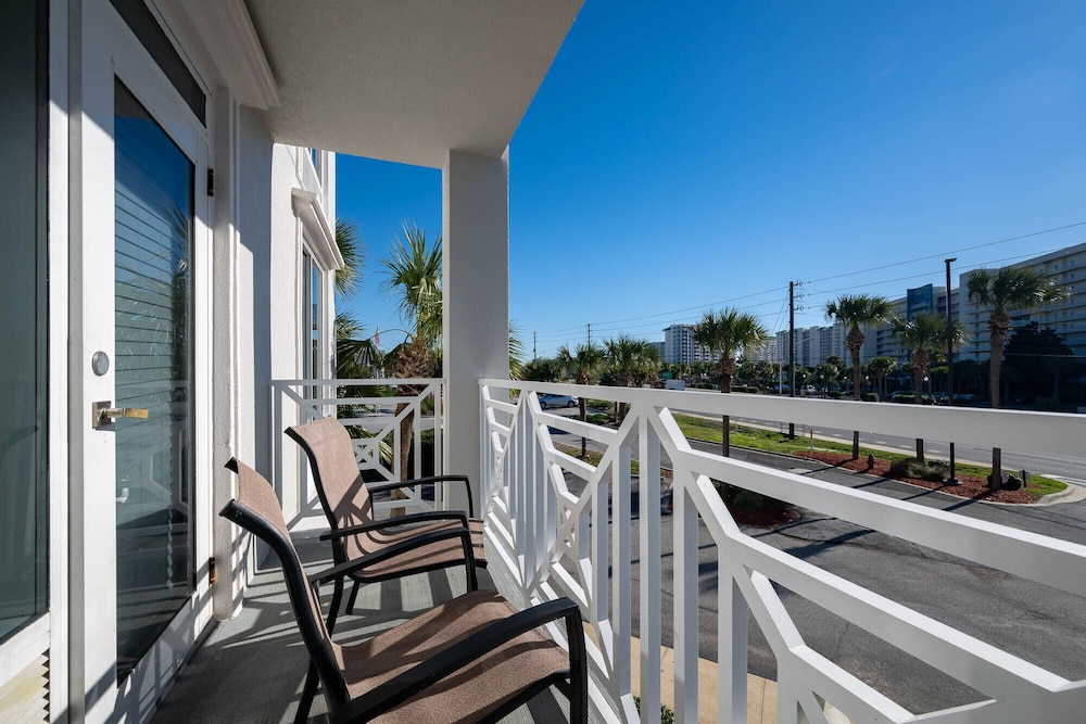 SummerPlace Inn Destin 32/52