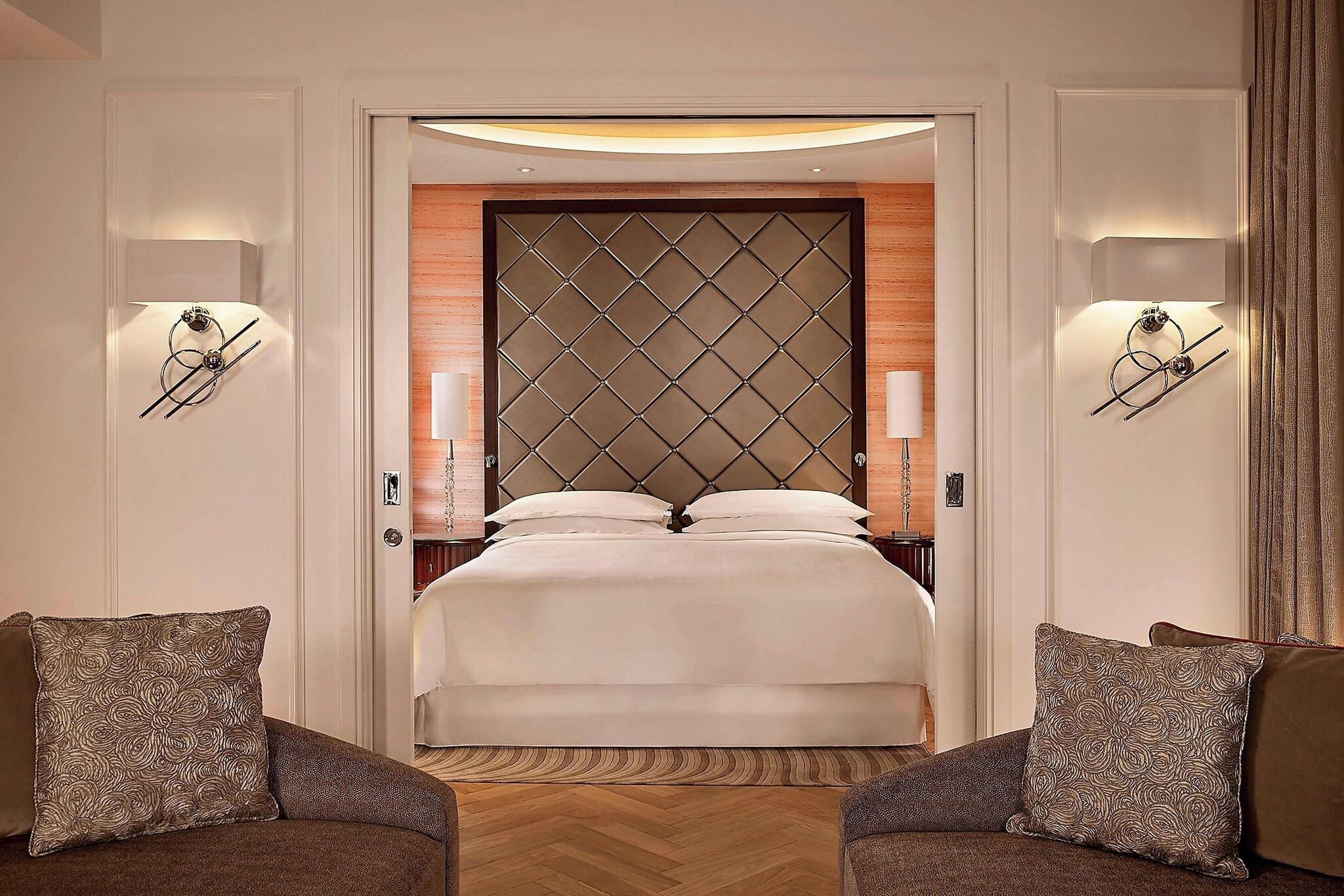 Suite, Garden View