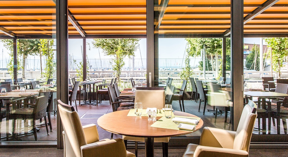 MOVENPICK HOTEL LAUSANNE 61/79