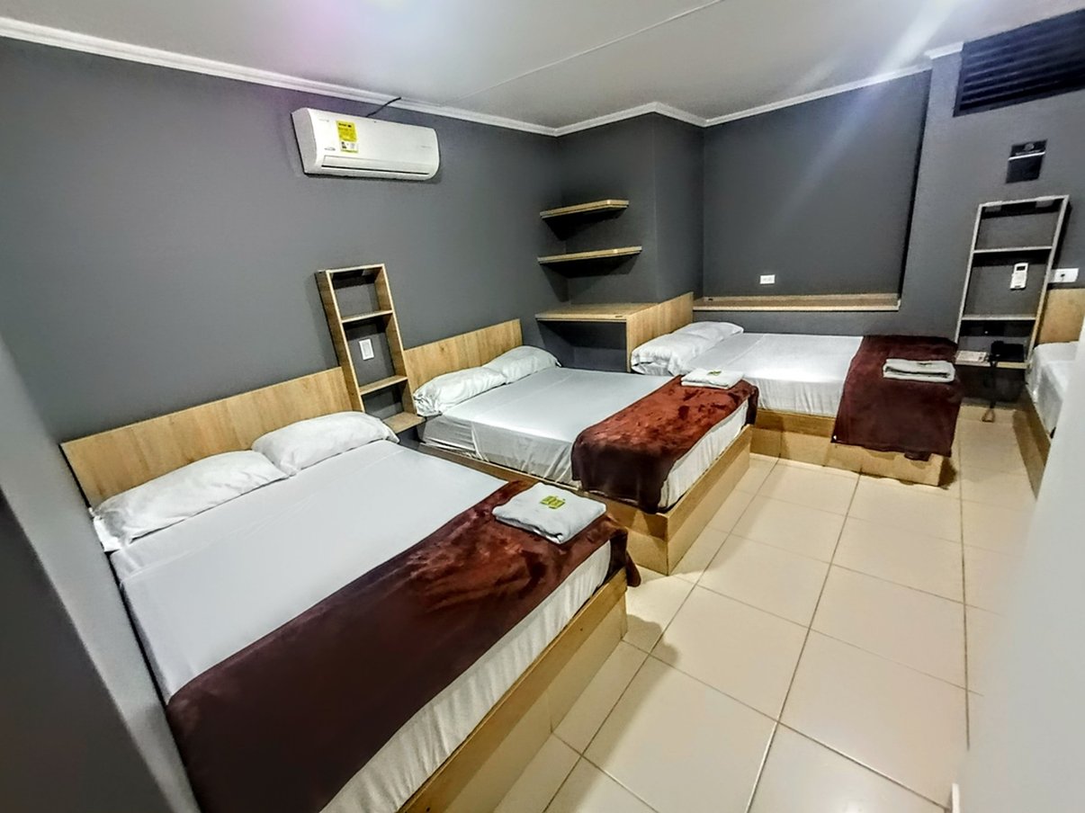 Hotel Ruisenor Itagui 9/31