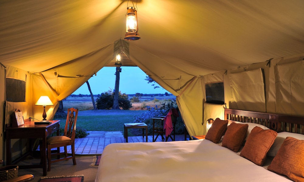 Sweetwaters Serena Camp 19/50