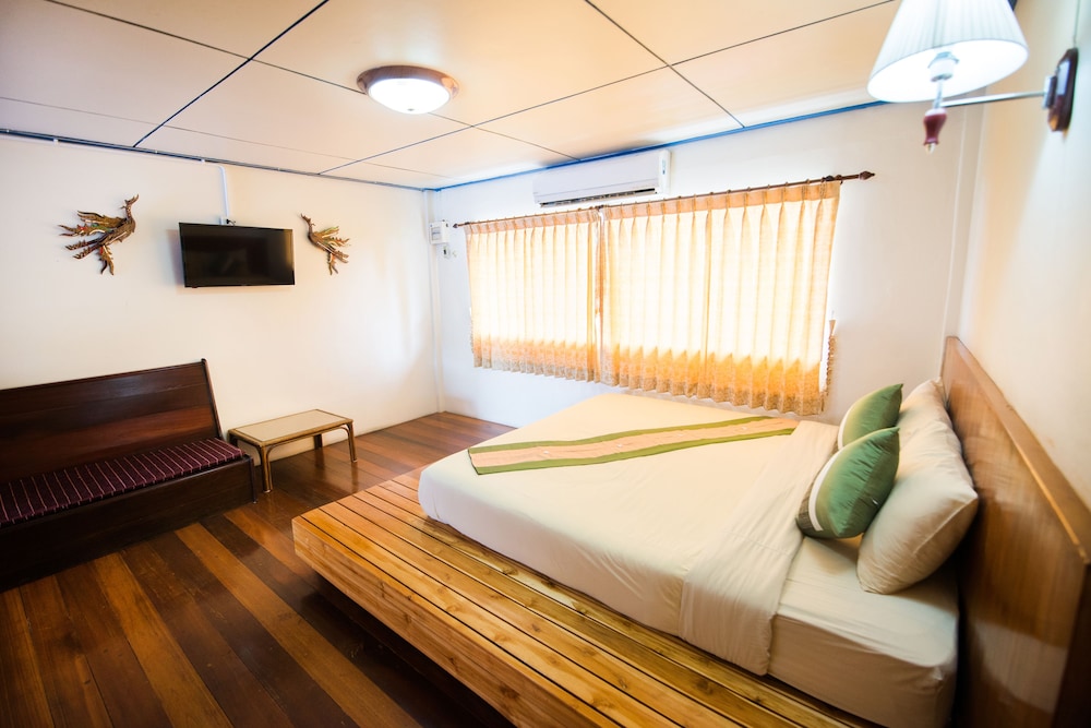 Pongphen Guesthouse 49/72