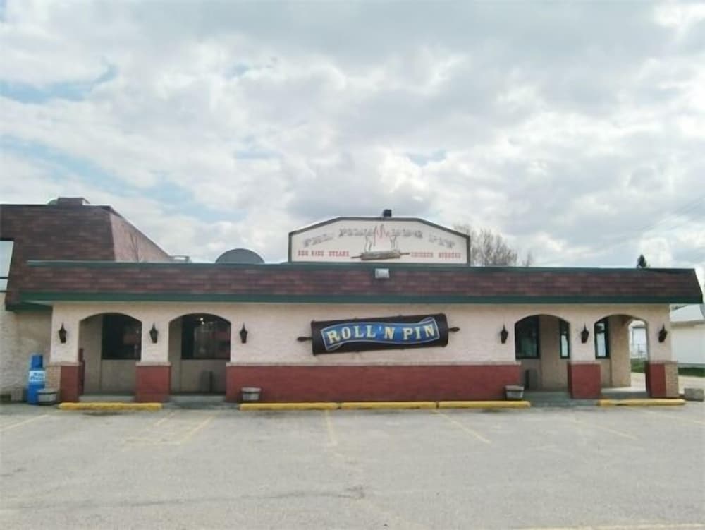Colonial Inn 4/62