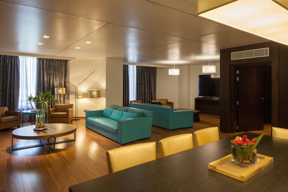 Eko Hotel And Suites 20/24
