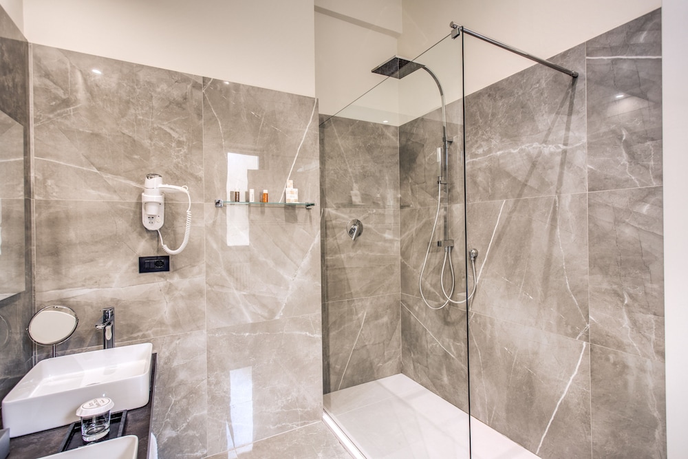 Suite Santa Tecla 43/53