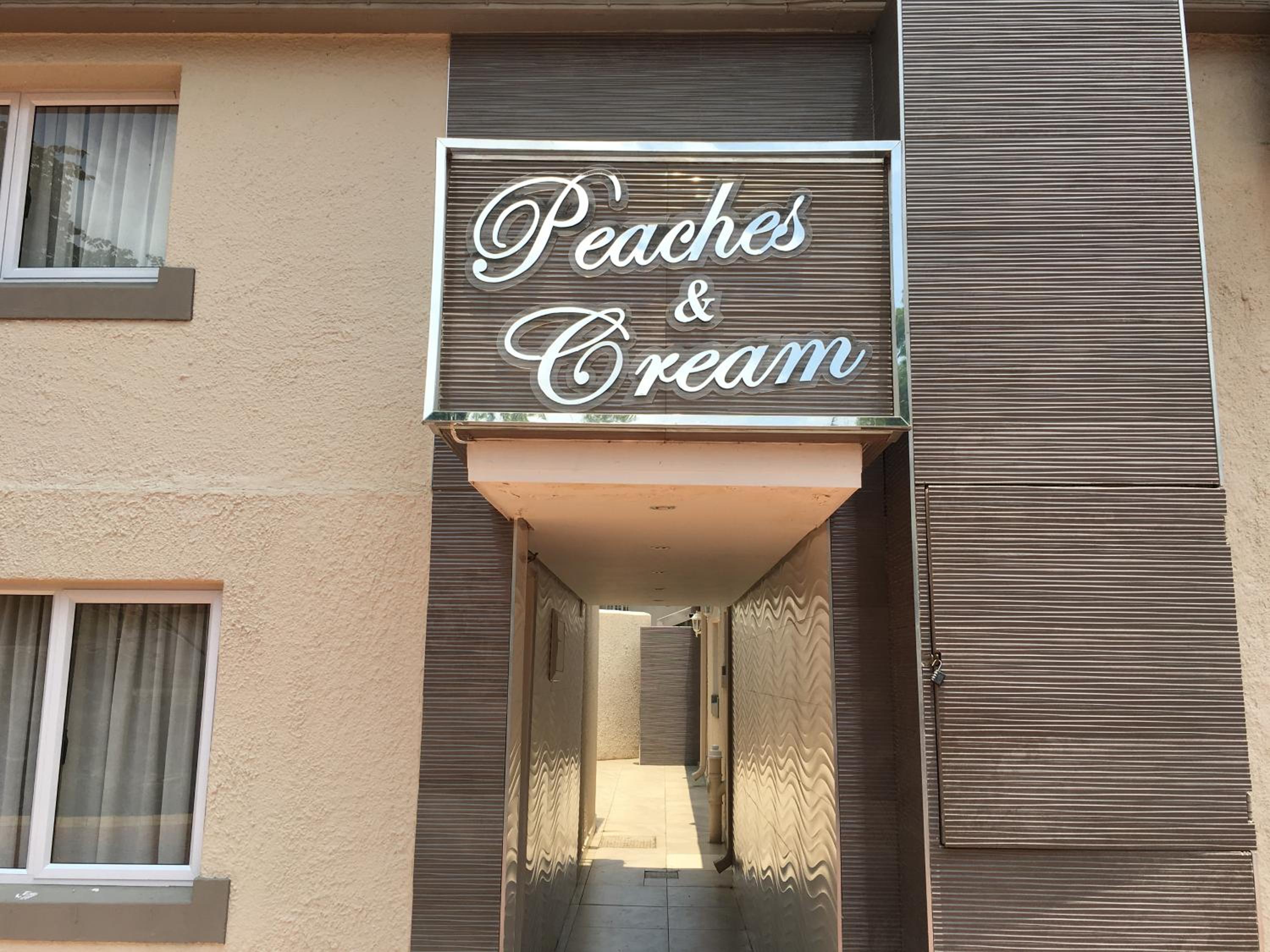 Peaches and Cream B&B 4/23