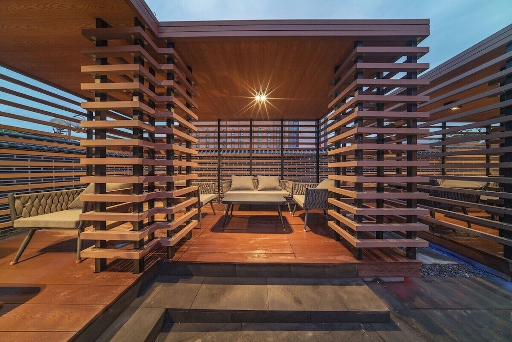 Yeon Hwa Moon Hotel 26/49