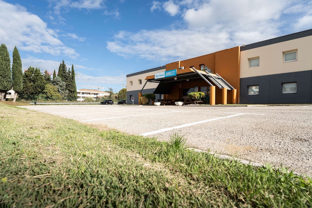 Kyriad Direct Brignoles - Provence Verte 24/27