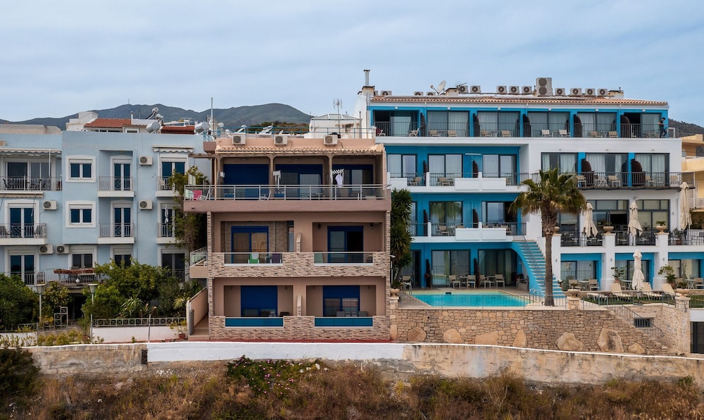 Minos Boutique Hotel 3/50