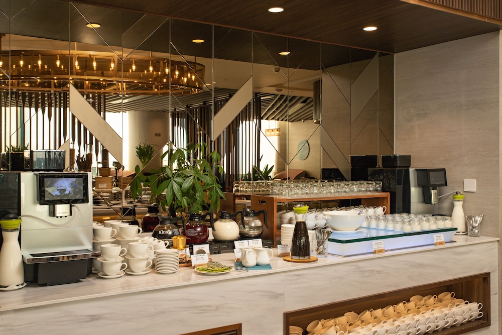 Radisson Hotel Danang 11/72