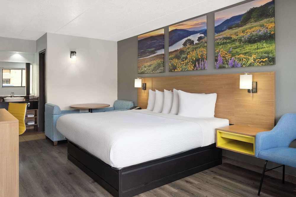 Days Inn by Wyndham Columbus/Worthington 6/43