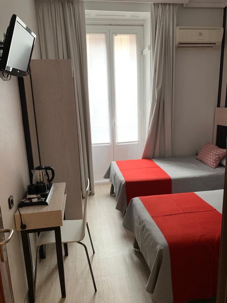 Hostal Castilla I. 24/43