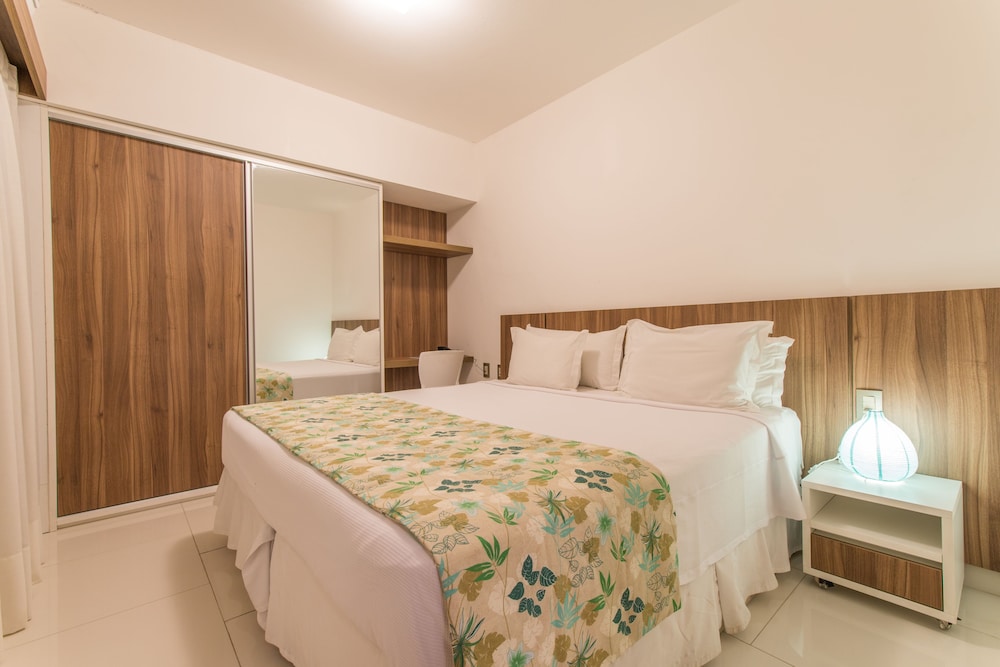SERHS Beach Resort 16/100