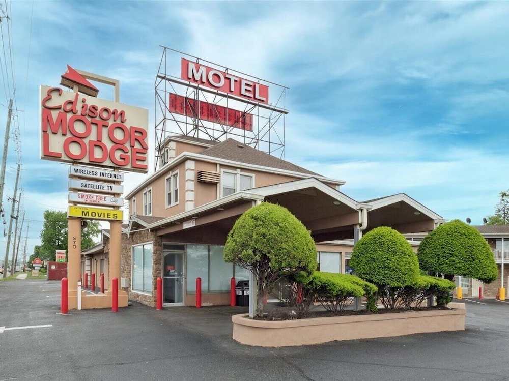 Edison Motor Lodge 1/21