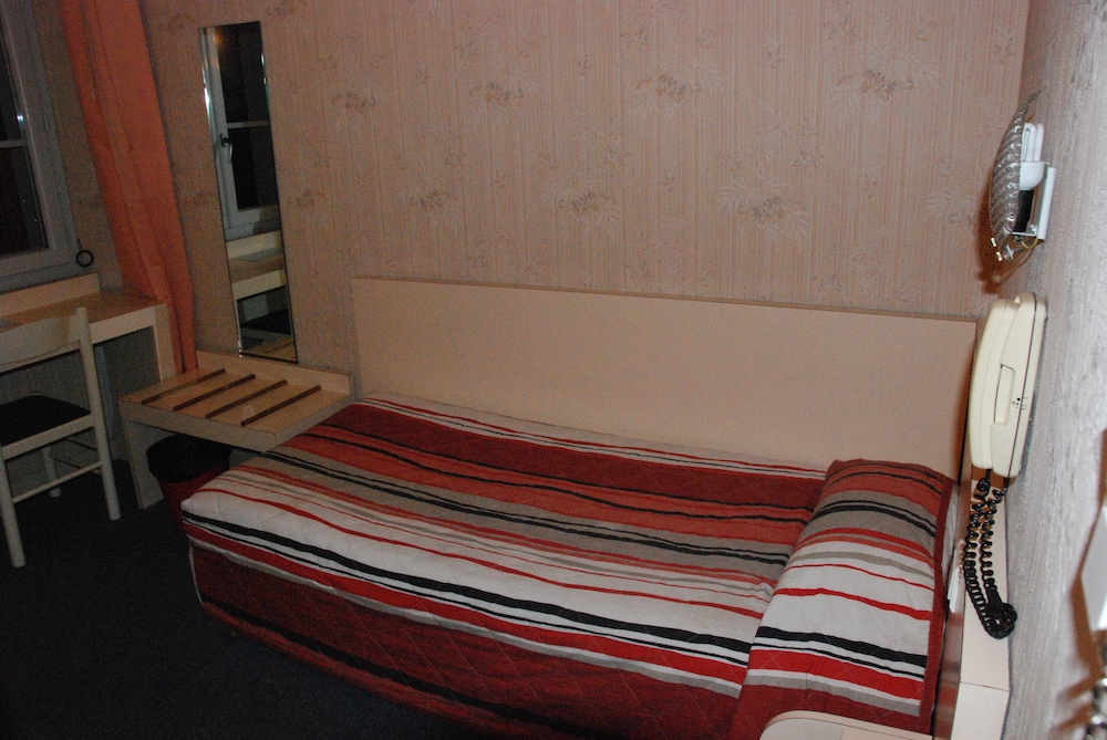 Hotel Acropolis 51/66