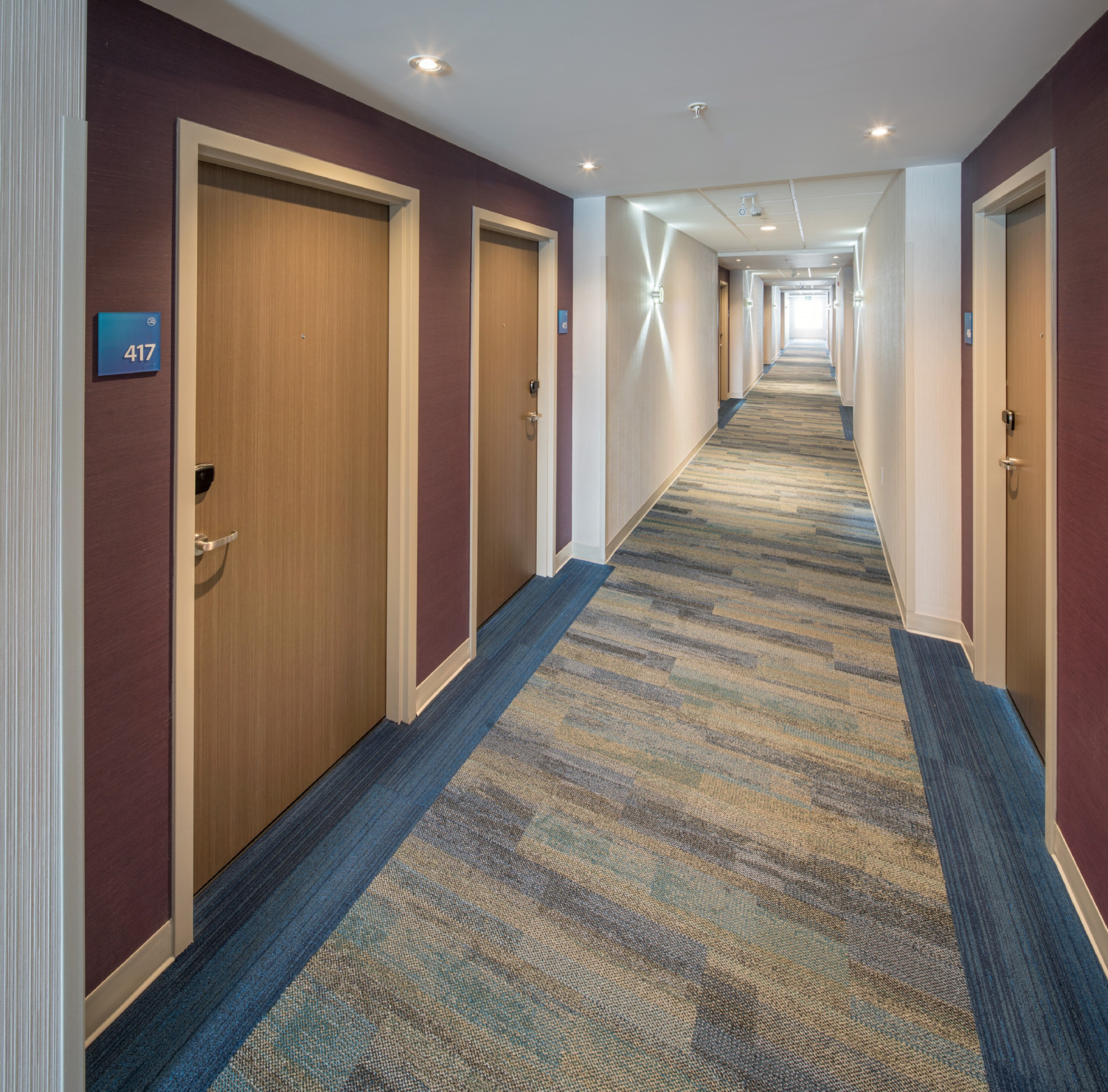 HOLIDAY INN EXPRESS RED DEER NORTH 3/38