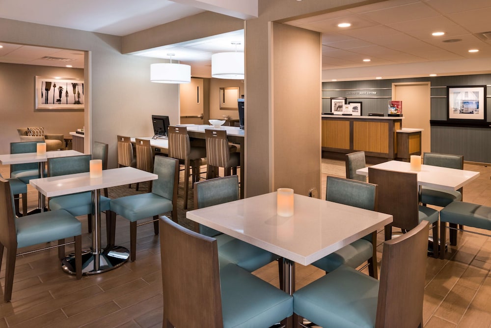 Hampton Inn Los Angeles West Covina 46/52