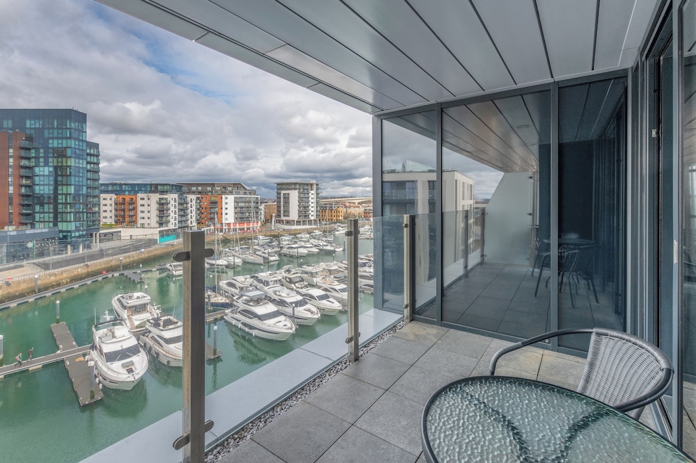 Southampton Harbour Hotel 37/71