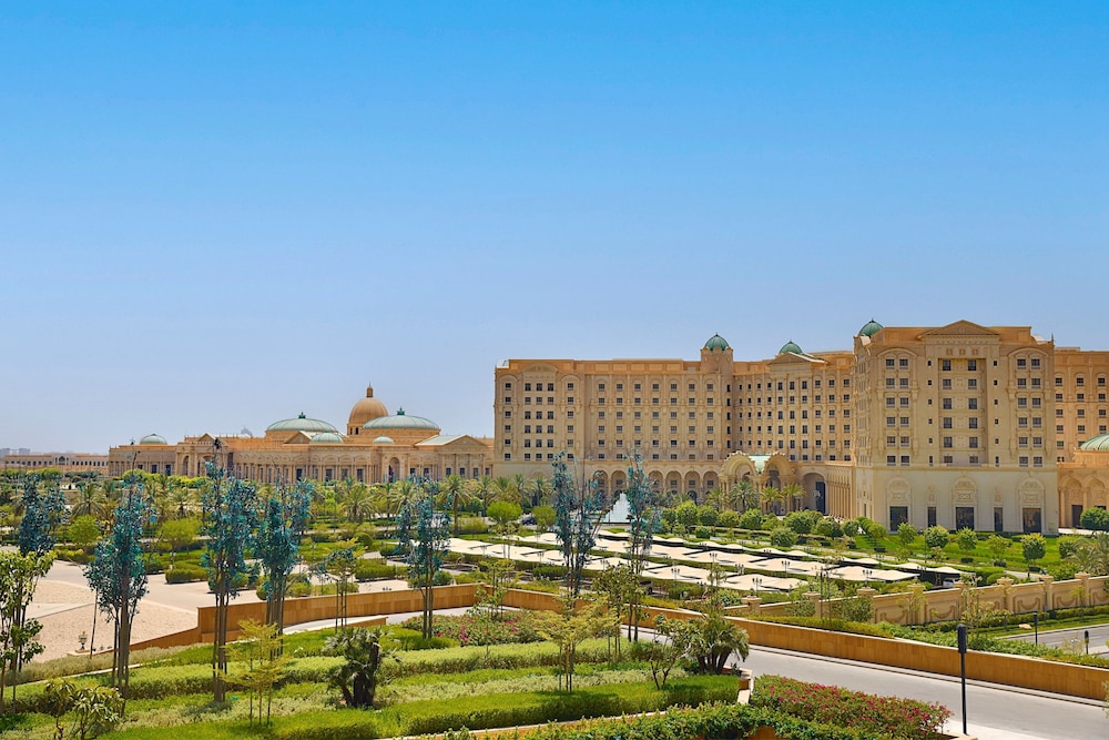 The St. Regis Riyadh 41/45