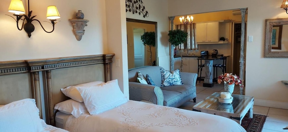 Roosboom Luxury Apartments 5/50