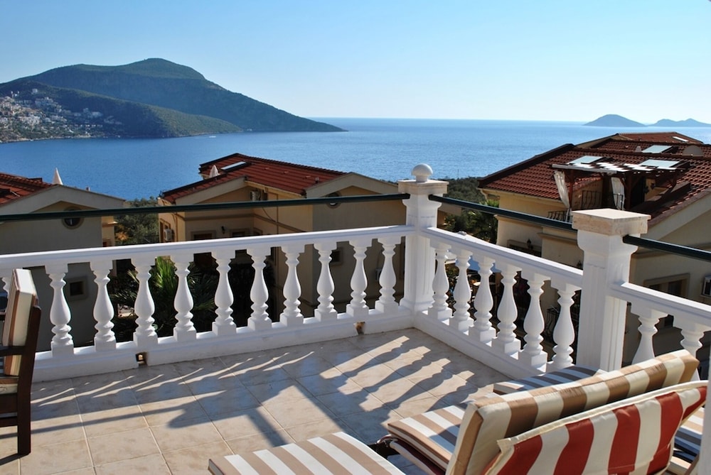Hotel Dionysia 4/69