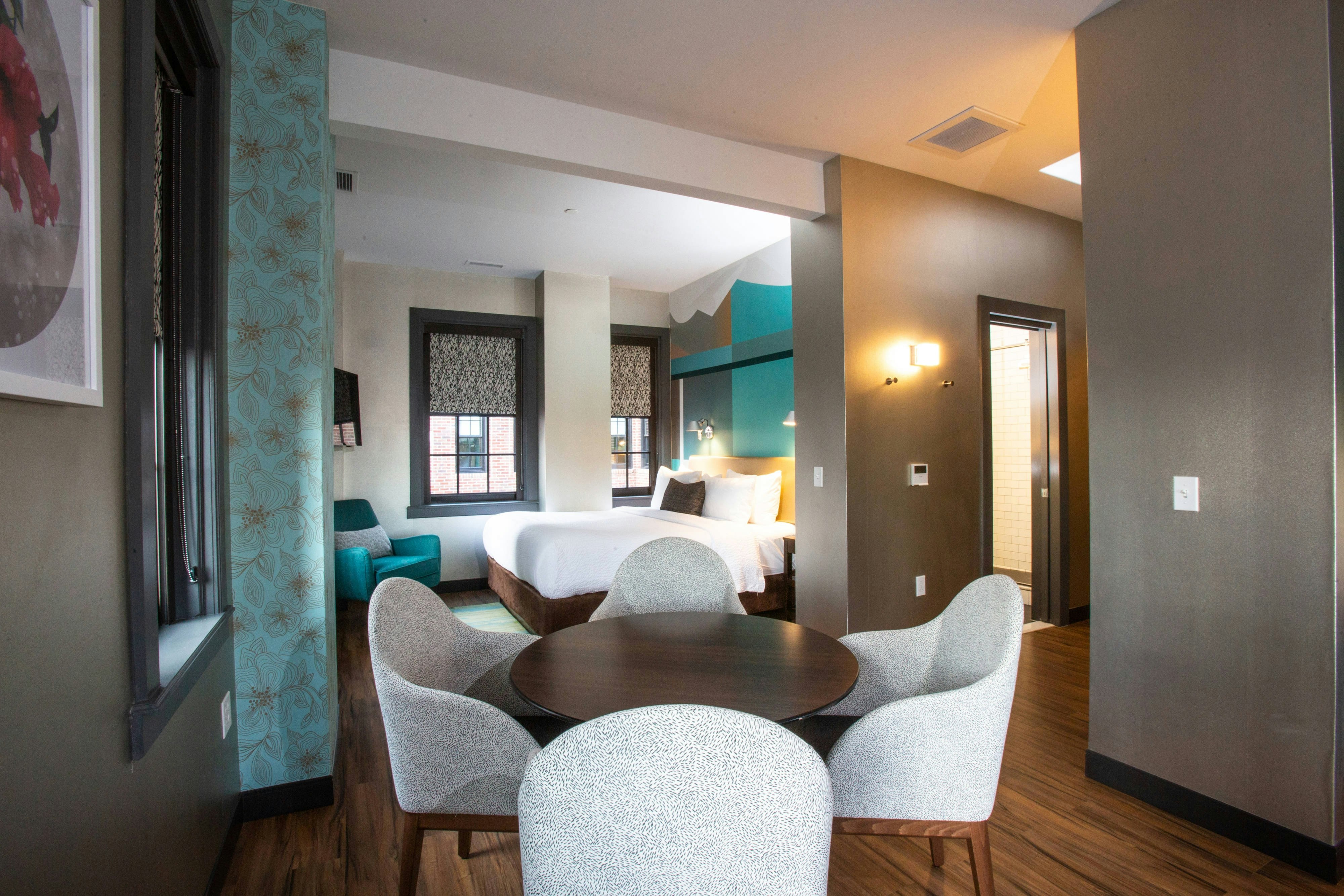 Fairfield Inn Suites By Marriott Philadelphia Downtown Center City 5/12