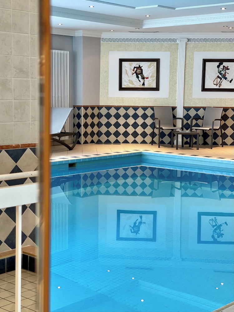 EUROTEL VICTORIA LES DIABLERETS 32/64