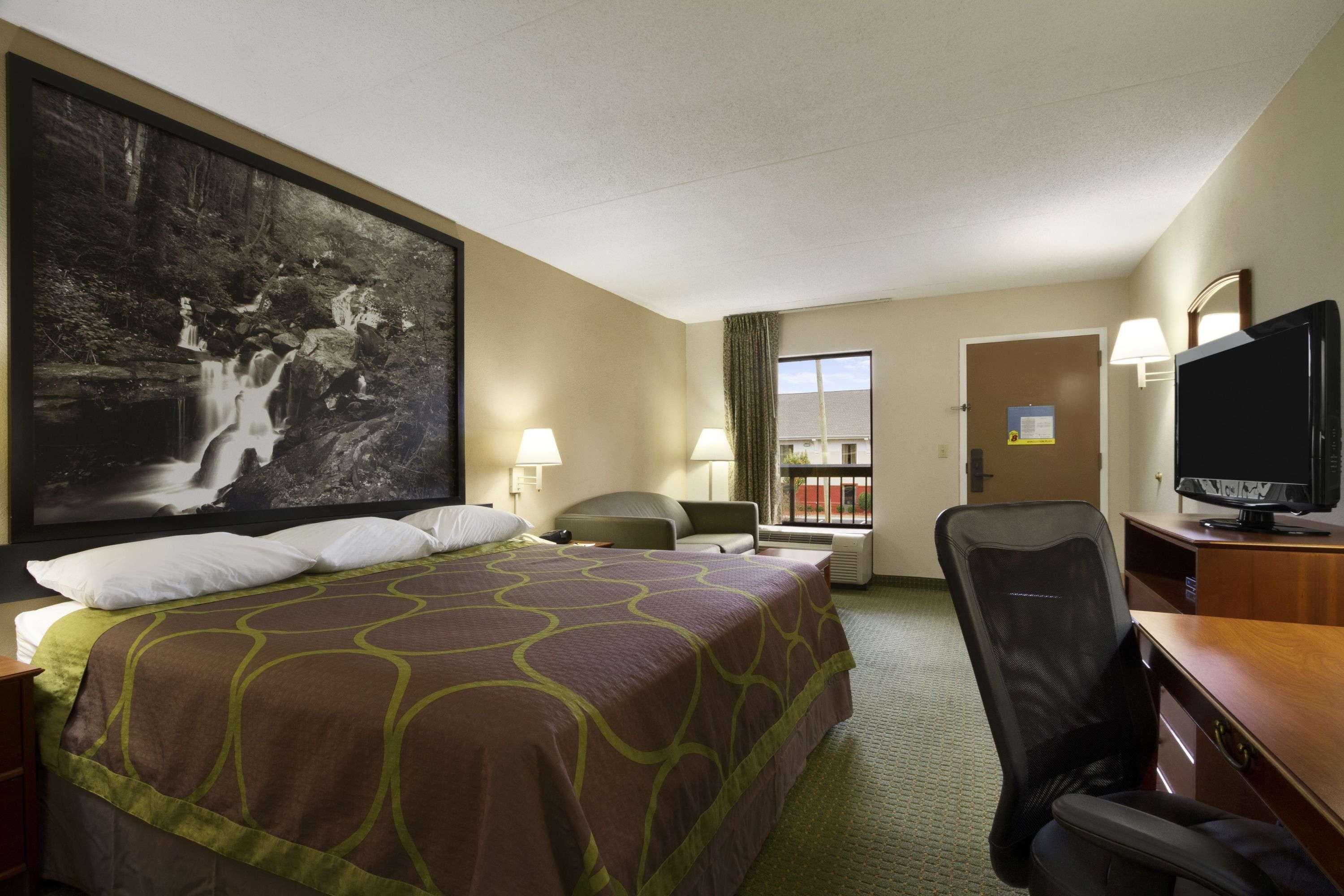 Superior, King Bed