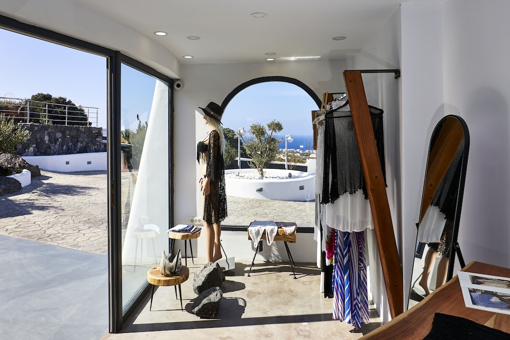 Oia Suites 25/50