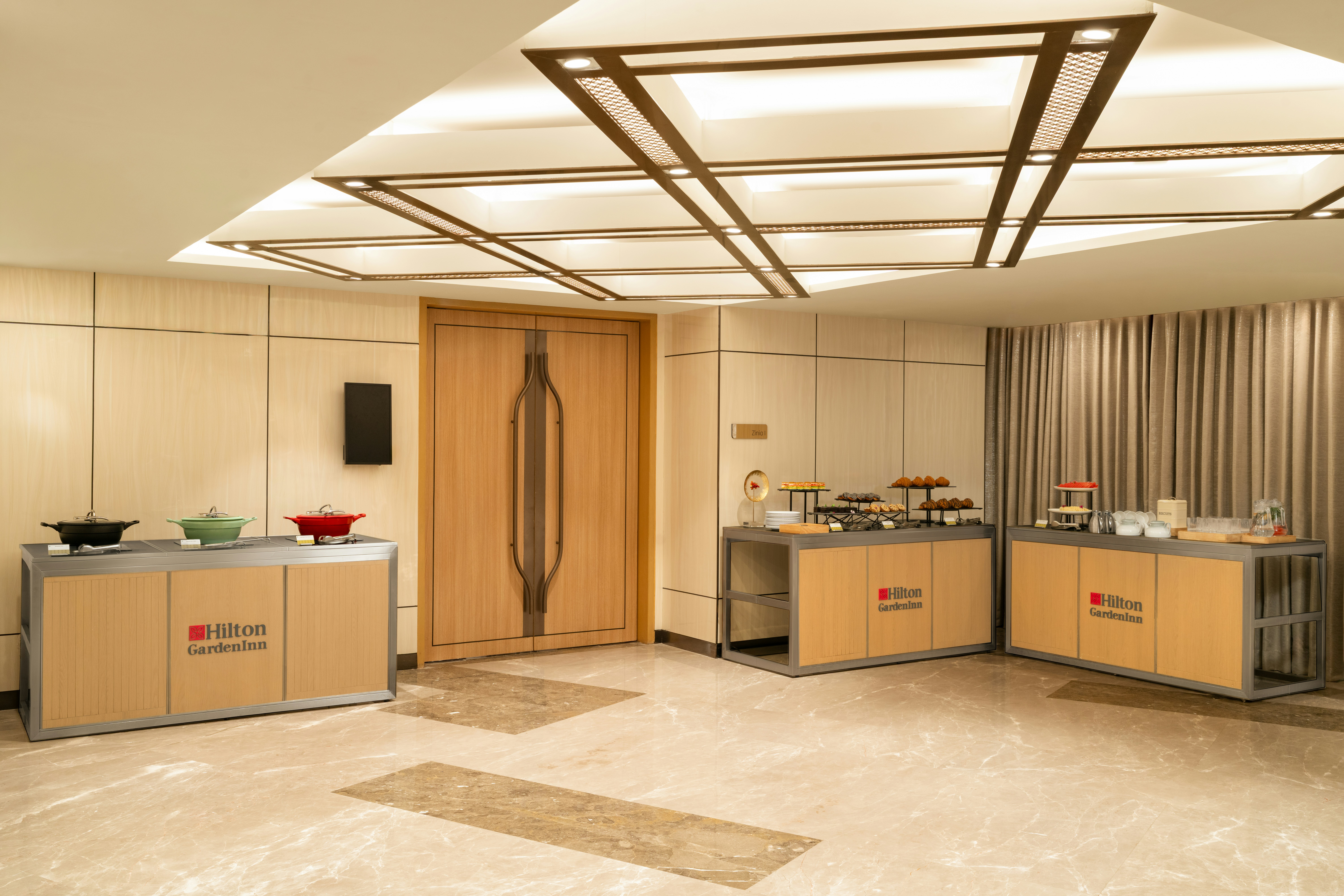 Hilton Garden Inn Mumbai International Airport 5/46