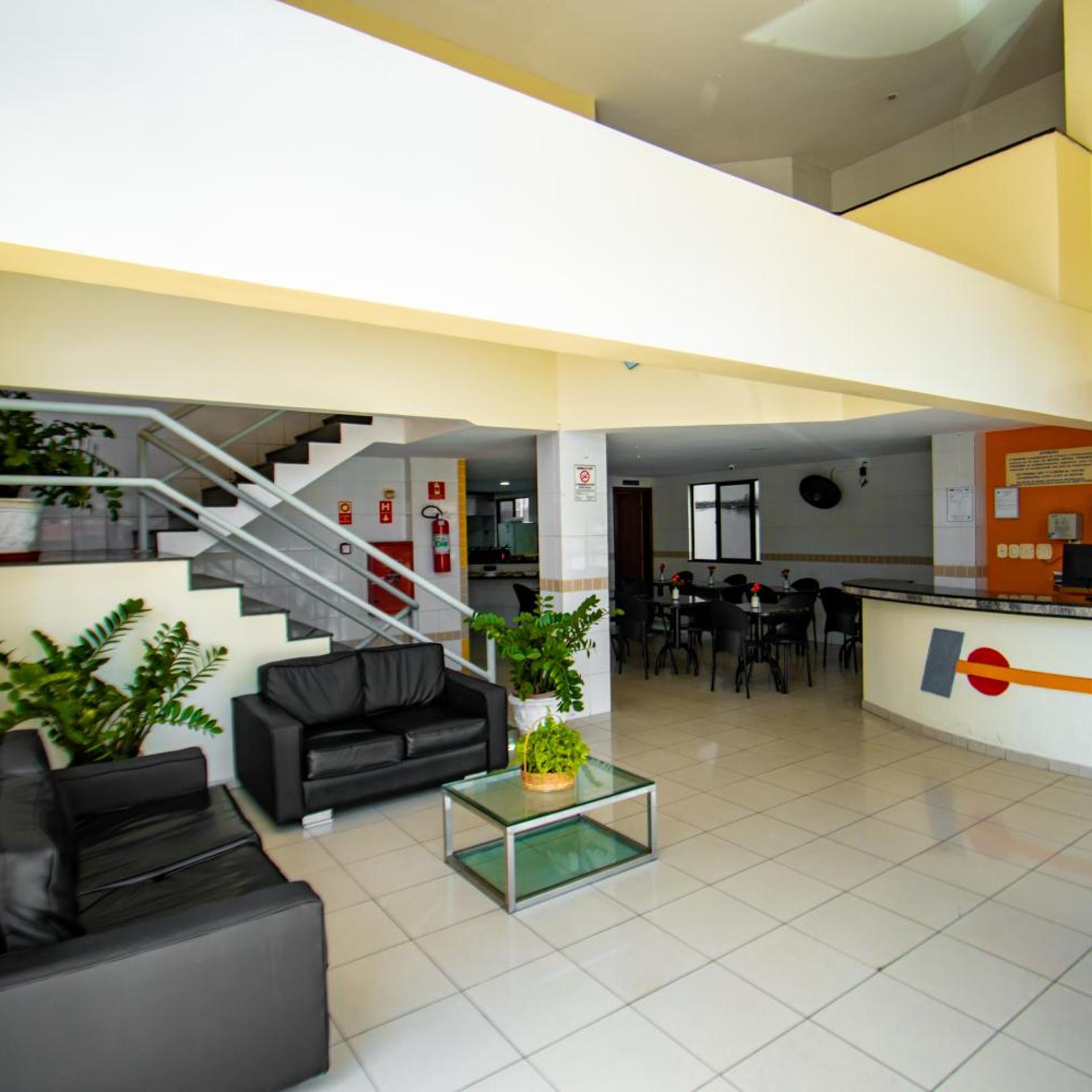Hotel Piramide Paulo VI 35/50