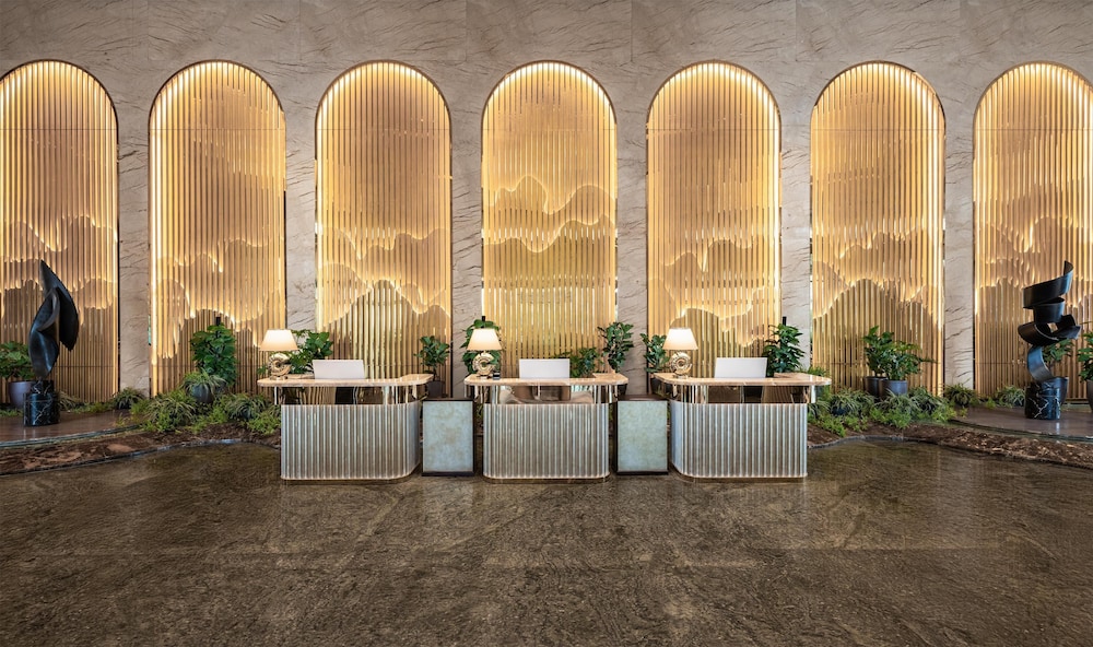 Radisson Blu Hotel 6/50