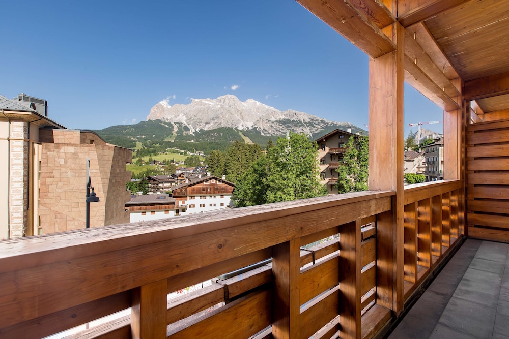 Radisson Residences Savoia Palace Cortina d’Ampezzo 31/65