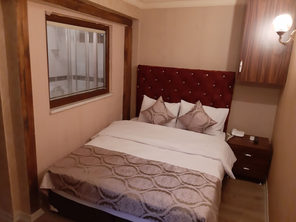 Basic, Economy, Basement, Single, Double Bed, No Window