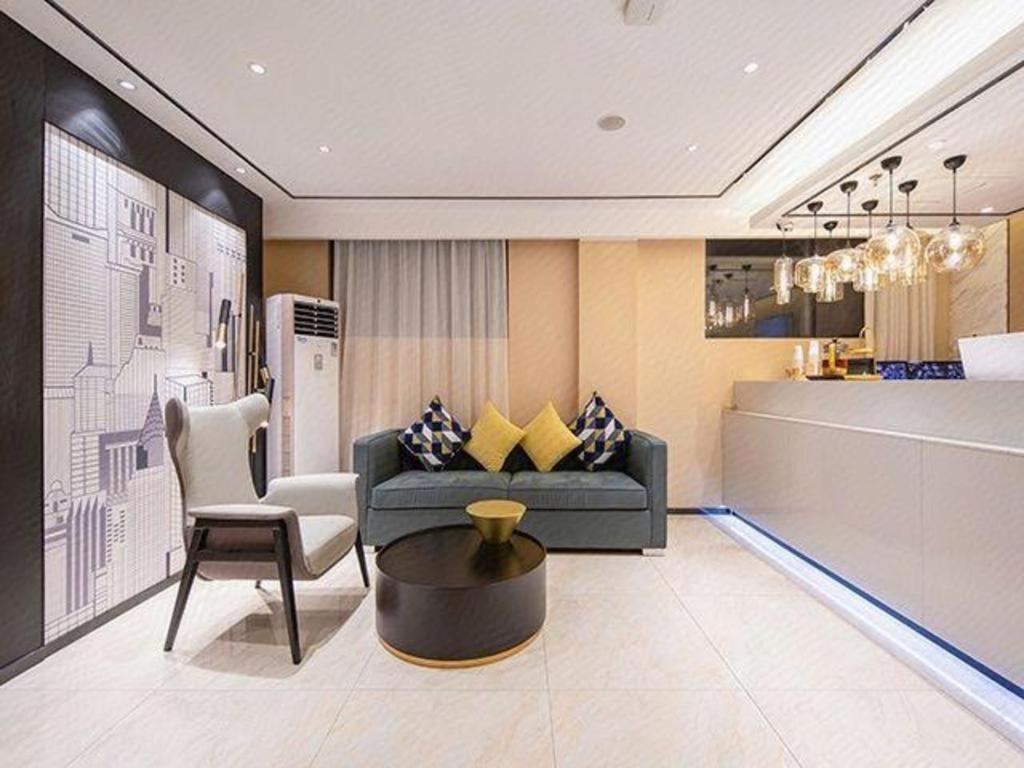 City Comfort Inn (Liuzhou Wuxing Pedestrian Street) 38/54
