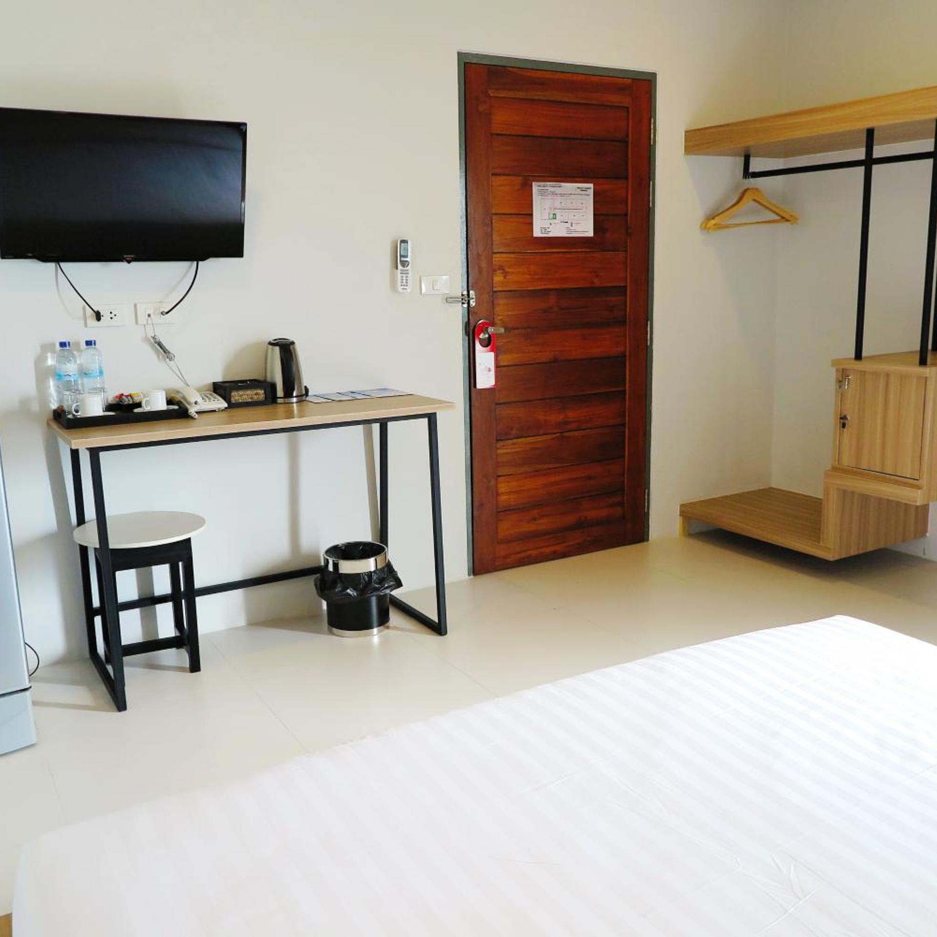 Phuket Marine Poshtel 82/100