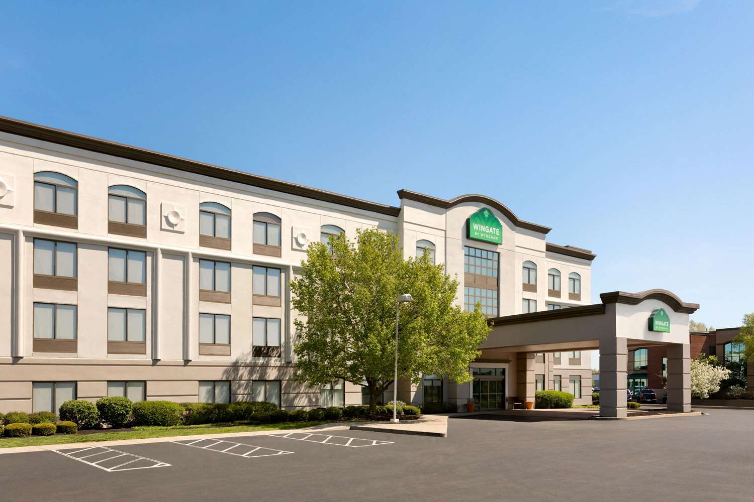 Wingate By Wyndham Cincinnati Blue Ash 24/28