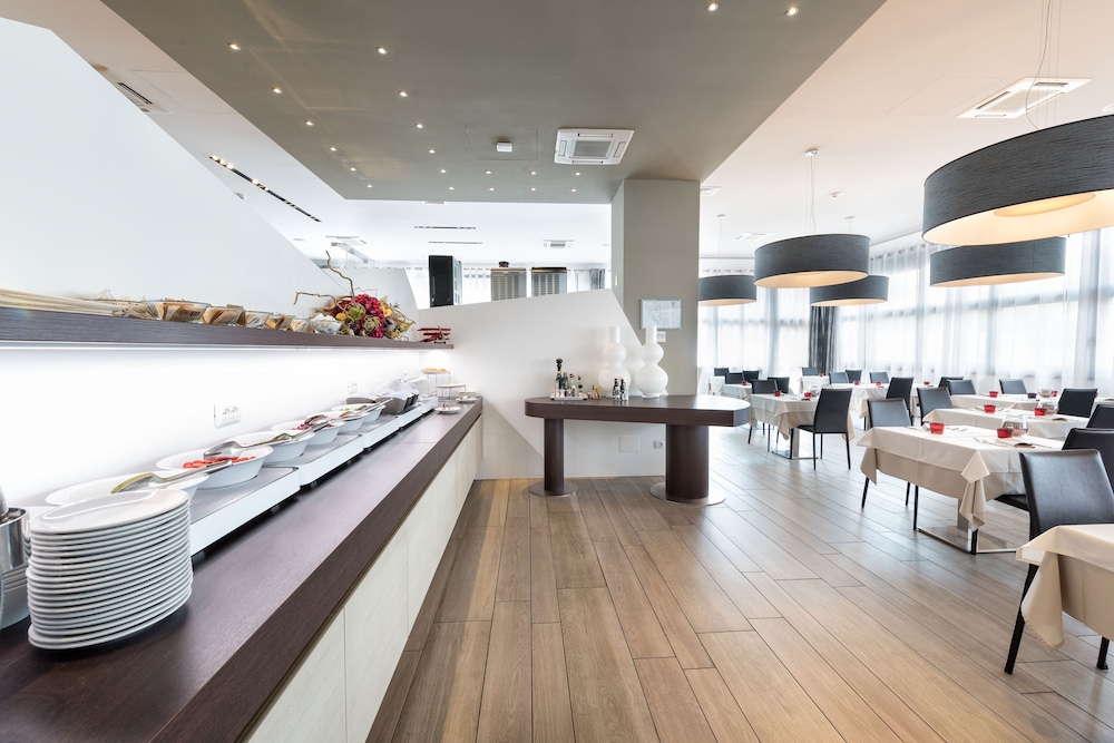 Db Hotel Verona Airport And Congress 8/42