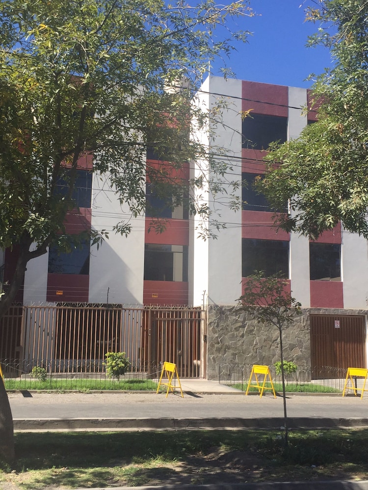 Casa Mores Inn 1/27