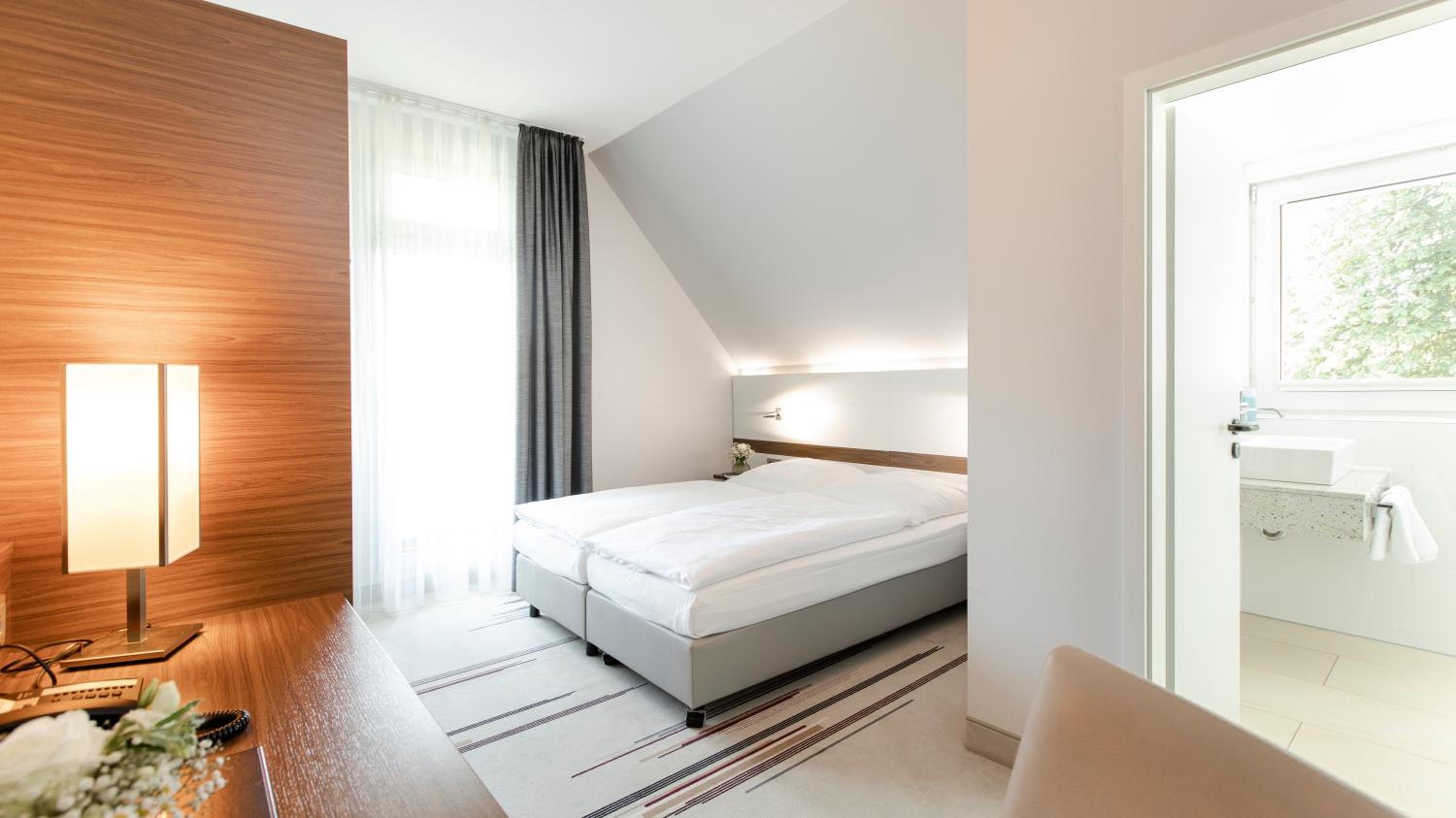 Seminar & Tagungshotel Grosse Ledder 23/48