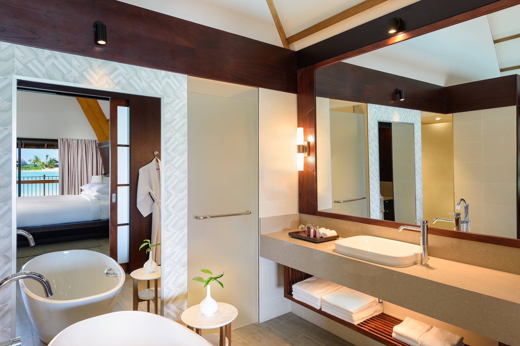 Overwater, Lagoon, Bure, Villa, King Bed 3/3