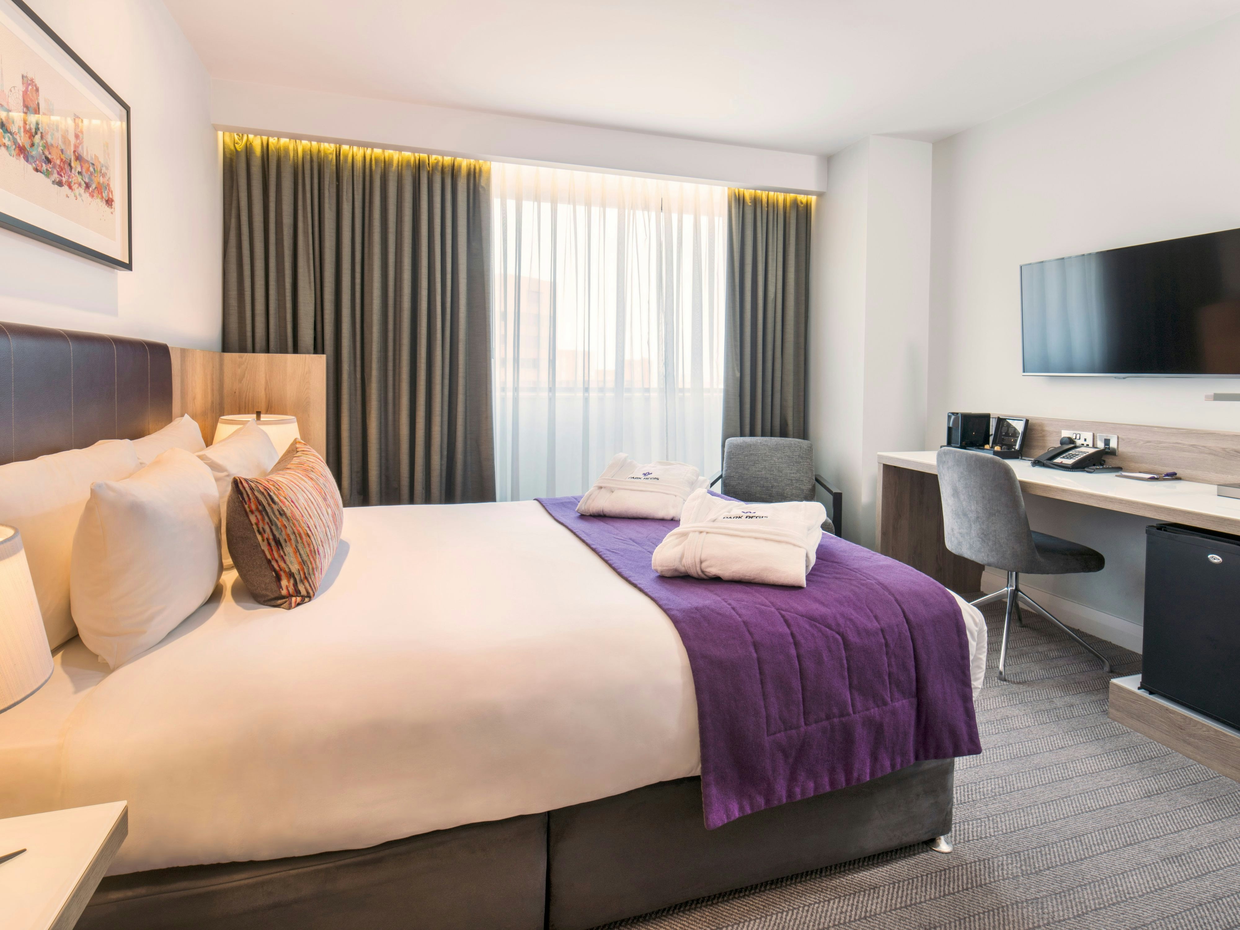 Park Regis Birmingham 30/77